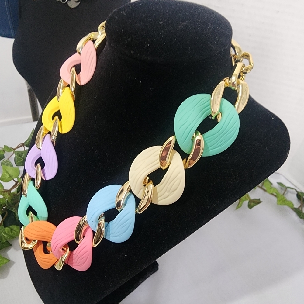 Chunky Pastel Multi Color Acrylic Chain Necklace Earrings Set New - Picture 5 of 8